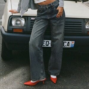 Princess Polly Classic Mid Rise Straight Leg Jeans